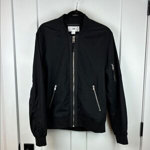 H&M Men's Sleek Black Bomber Jacket Size 42 Regular d